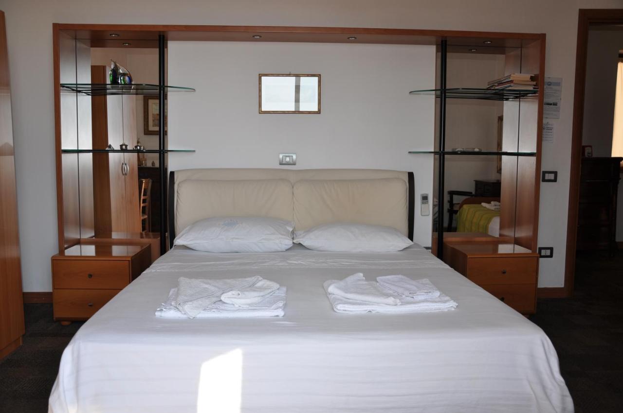 La Panoramica Bed and Breakfast Villapiana Buitenkant foto